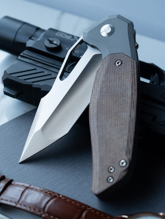 Caimano - Natural Micarta